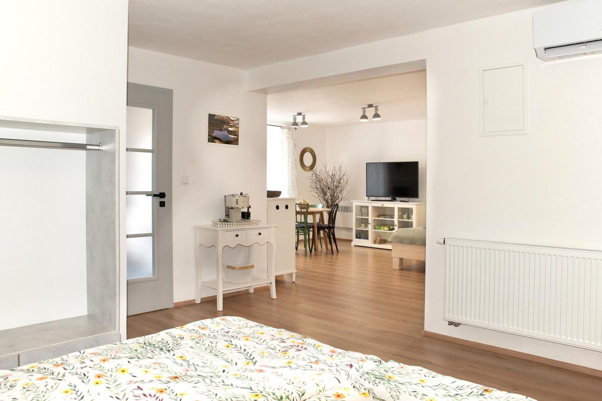 Apartman Mloci Udoli • Podyji زنويمو المظهر الخارجي الصورة